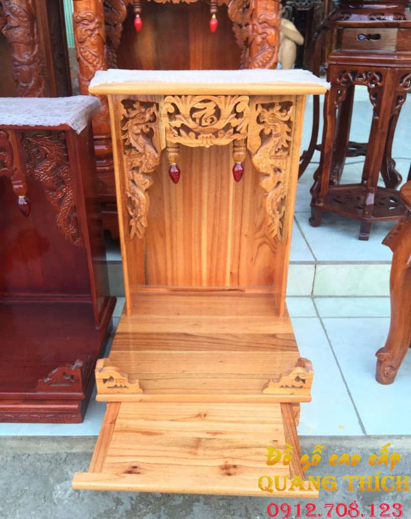 Bàn thờ thần tài gỗ xoan